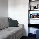 Petit studio - PARIS 10ème arrondissement